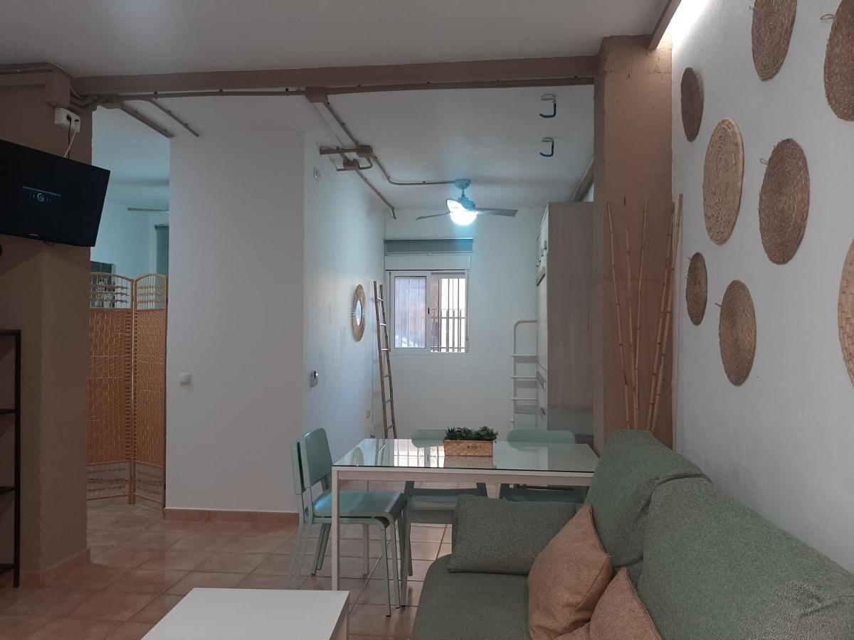 Apartamento Huelin, A 5 Minutos A Pie De La Playa Málaga Buitenkant foto